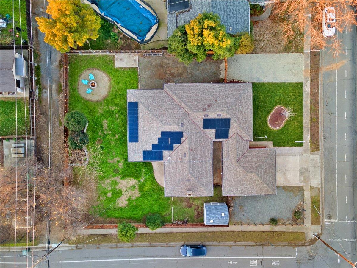 312 D Street Lincoln, CA 95648 - Photo 46 of 51 an aerial view of a house with a yard