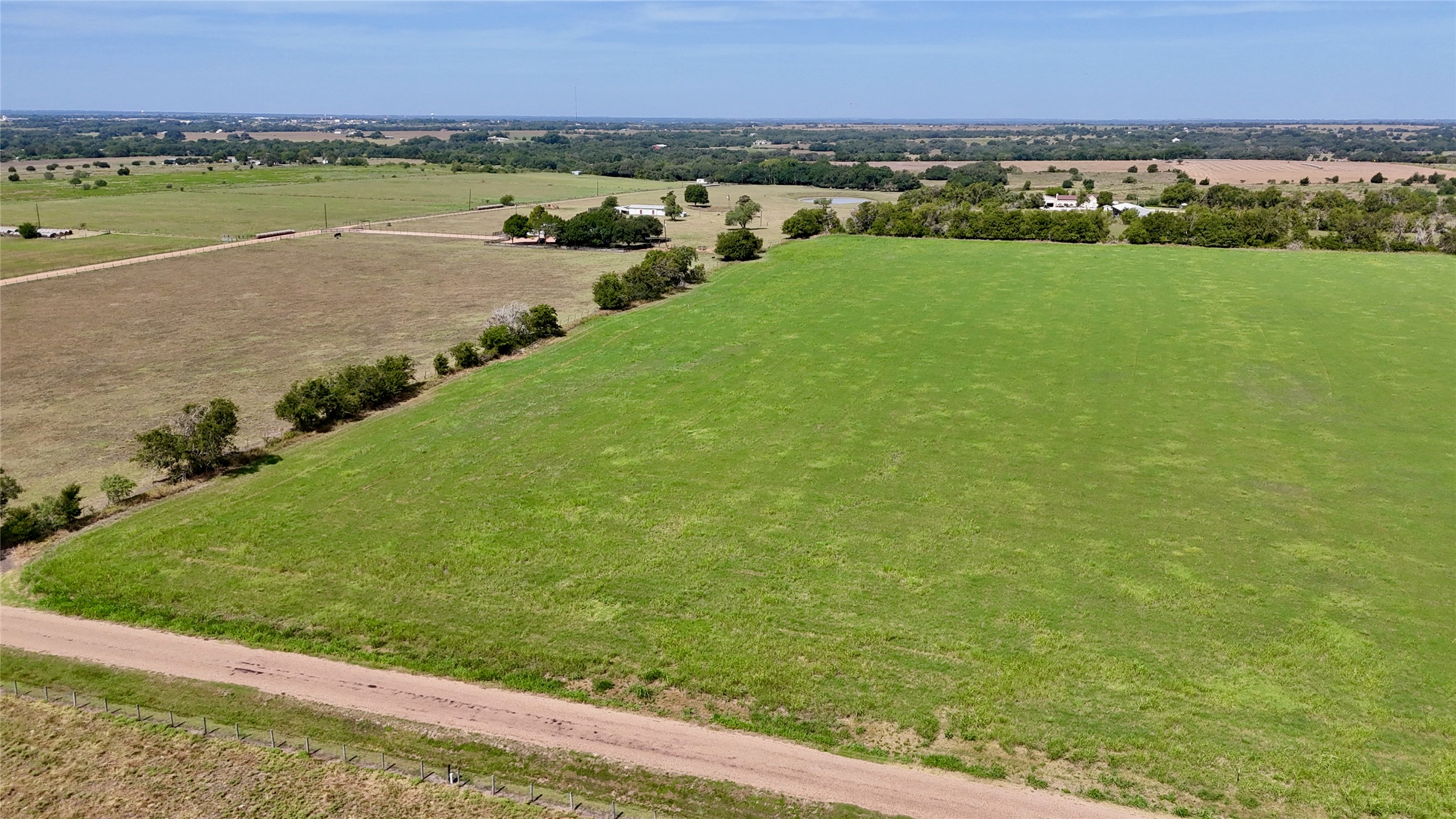 4 Company Field Road Schulenburg, TX 78956 - Photo 6 of 16 a view of a city and an ocean