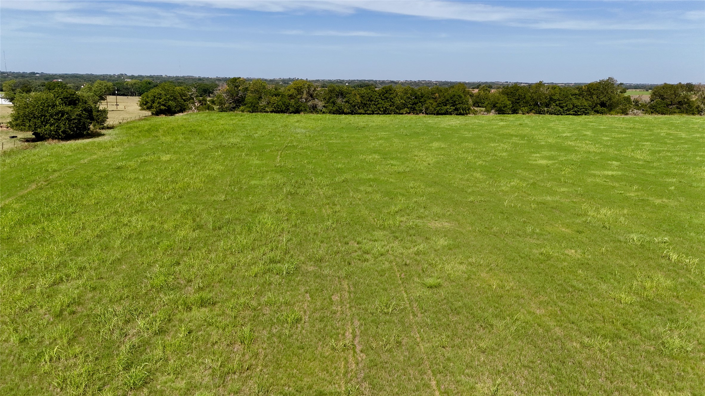 4 Company Field Road Schulenburg, TX 78956 - Photo 8 of 16 a view of a field with an ocean
