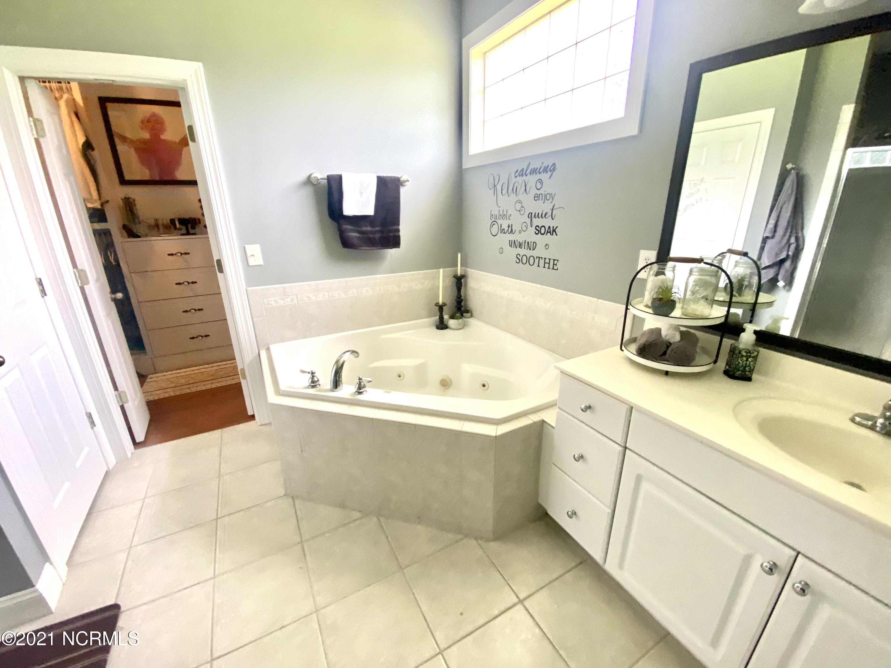 3645 Rosindale Road Clarkton, NC 28433 - Photo 13 of 28 Master Bathroom