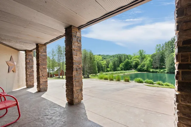 $3,189,000 | 19108 County Street East, Richland Center, WI 53581