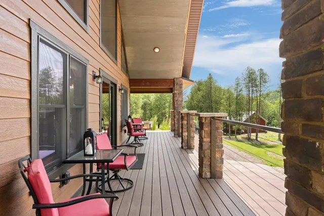 $3,189,000 | 19108 County Street East, Richland Center, WI 53581