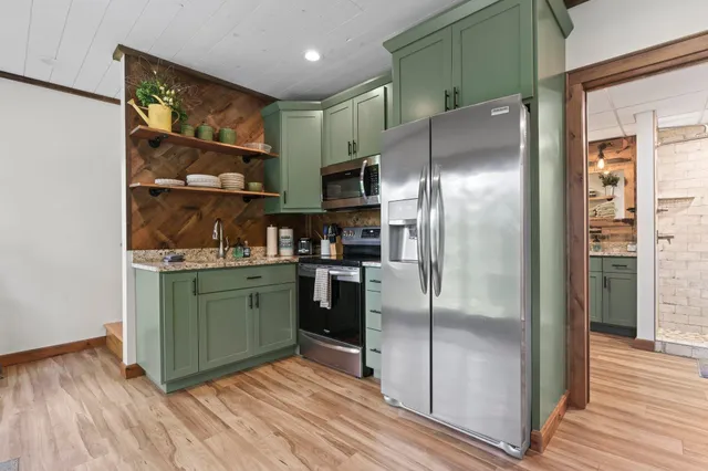 $3,189,000 | 19108 County Street East, Richland Center, WI 53581