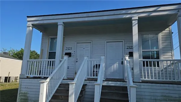 $1,025 | 2325 Florida Avenue, New Orleans, LA 70122
