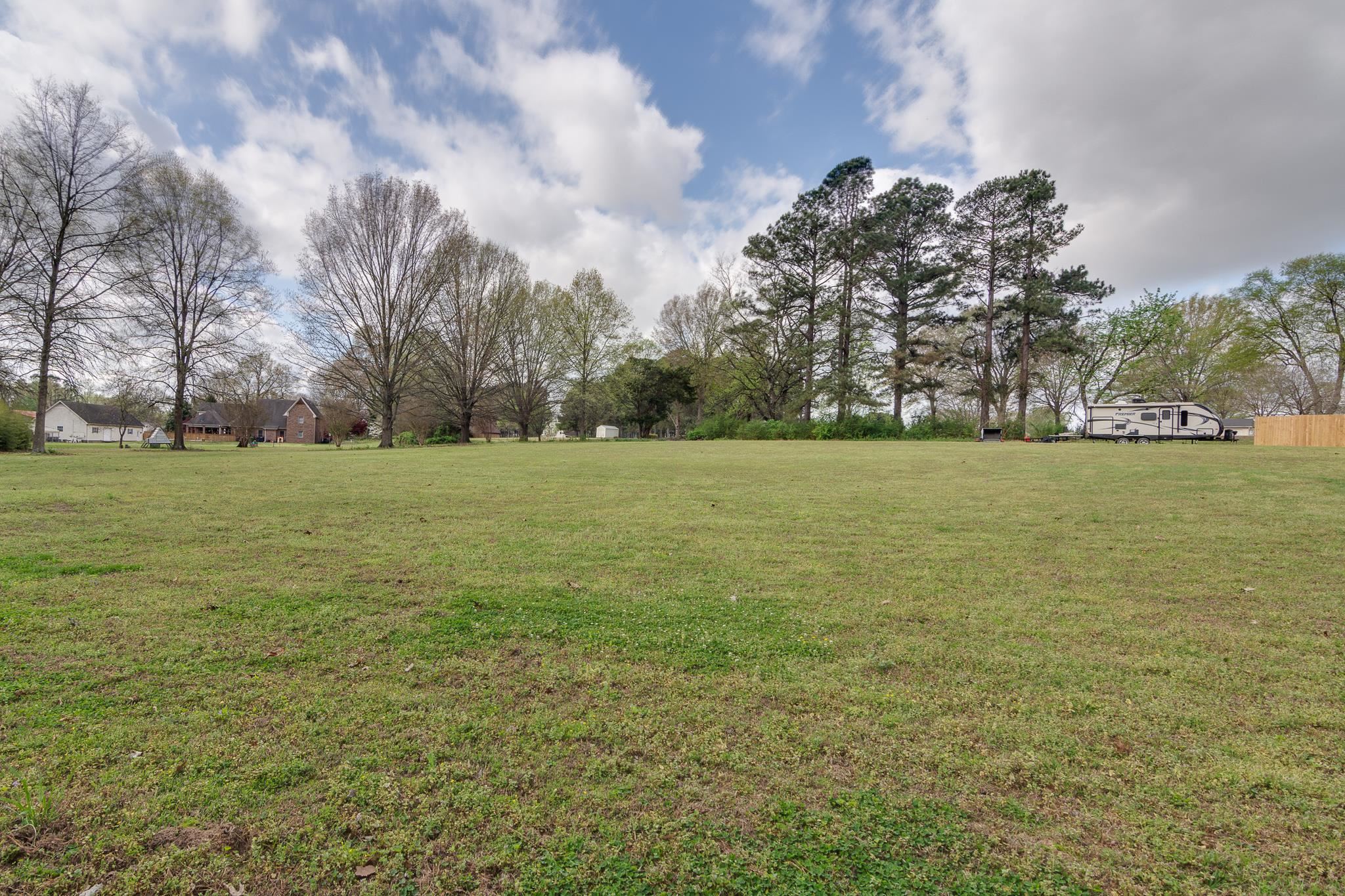 4099 Soderlund Cove Millington, TN 38053 - Photo 23 of 26 View of grassy yard