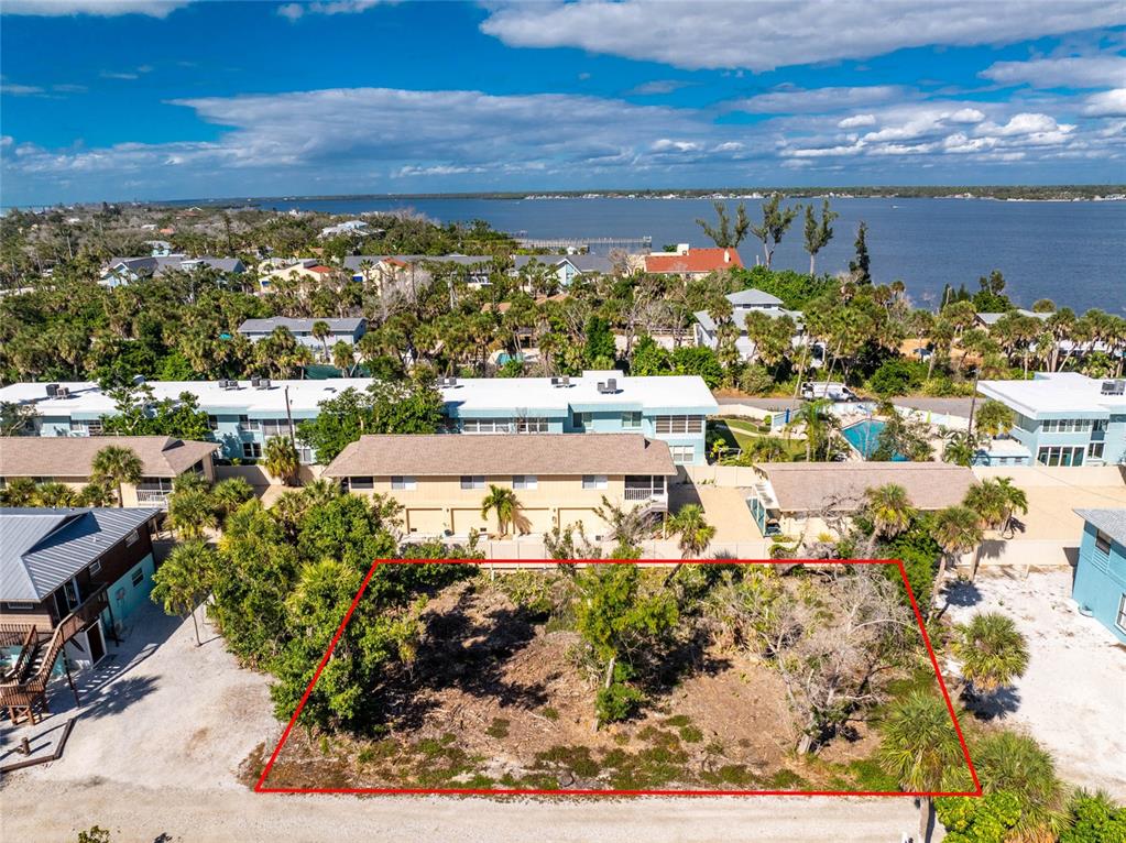 5047 North Beach Road Englewood, FL 34223 - Photo 4 of 25