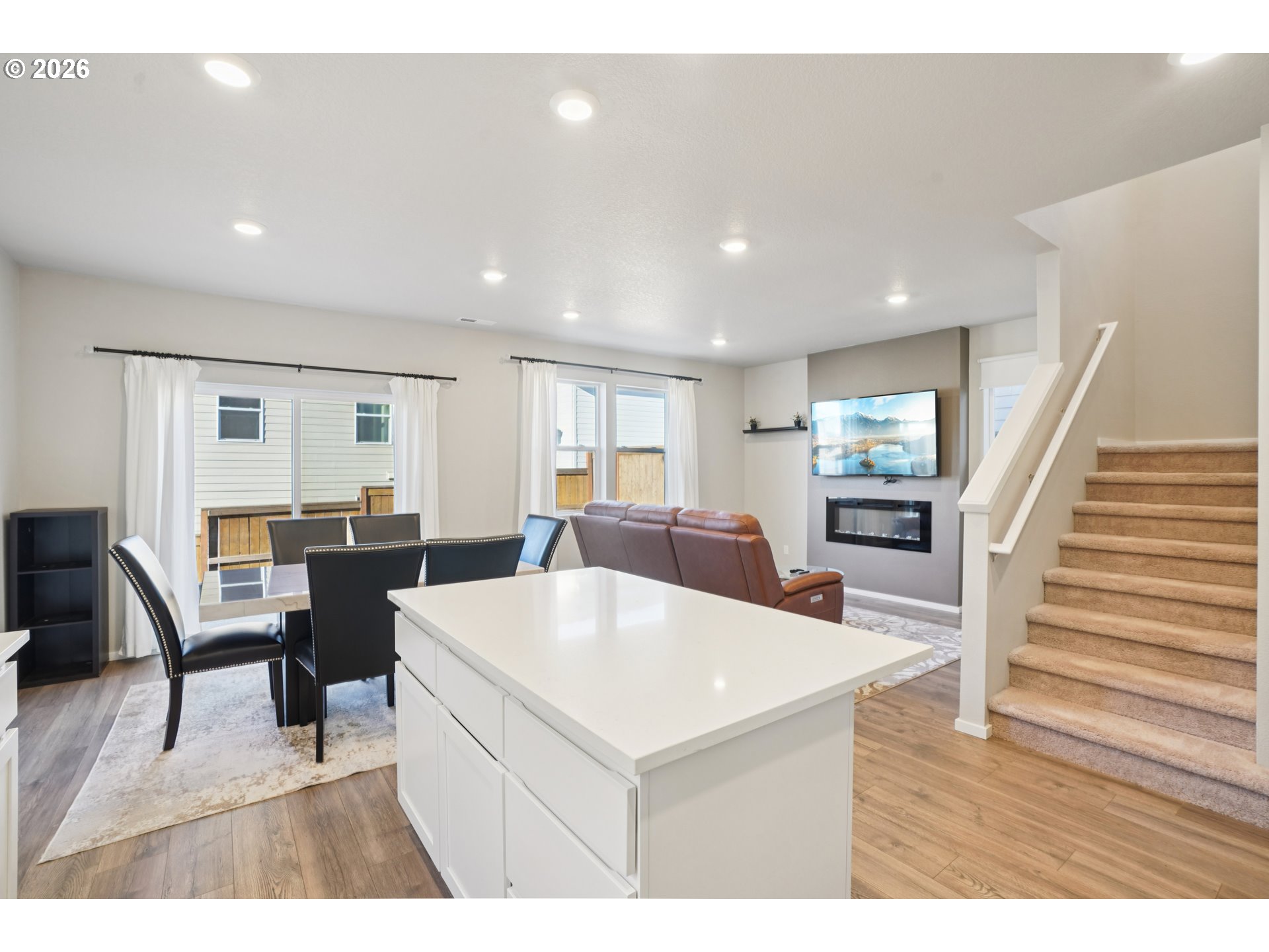 3737 Southwest Redfern Avenue Gresham, OR 97080 - Photo 11 of 29