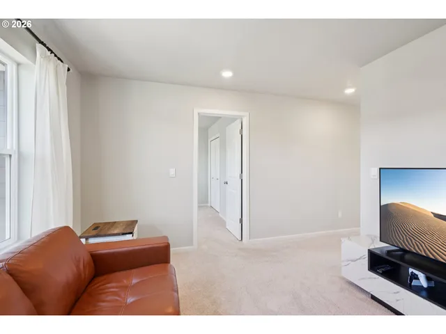 $529,900 | 3737 Southwest Redfern Avenue, Gresham, OR 97080