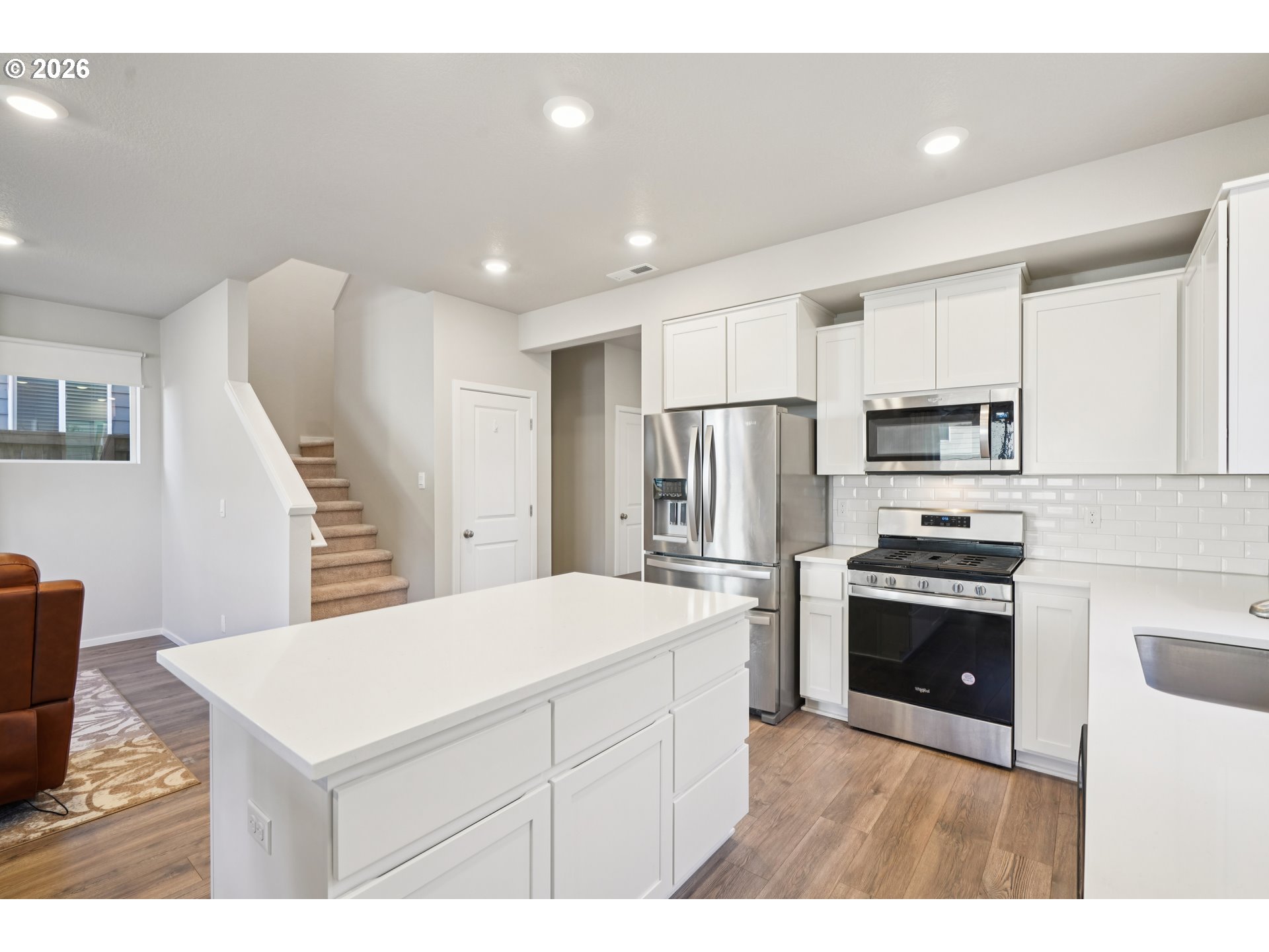 3737 Southwest Redfern Avenue Gresham, OR 97080 - Photo 9 of 29