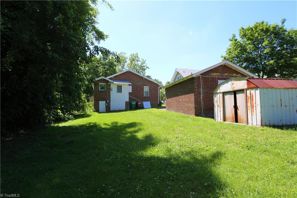 504 Denny Street High Point, NC 27262 - Photo 3 of 5 Gallery Image 3