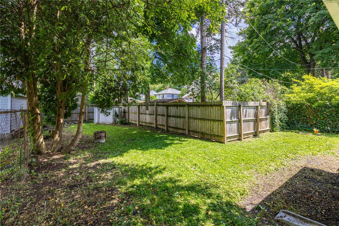 204 Fairfax Road Rochester, NY 14609 - Photo 33 of 35