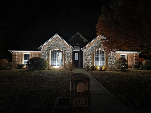 $469,000 | 3940 47th Street Southeast, Paris, TX 75462