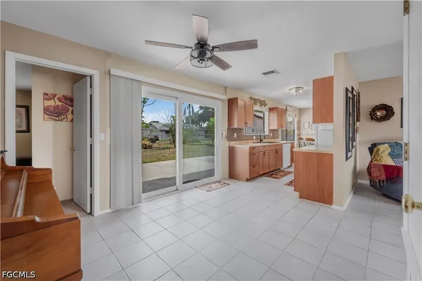 $179,900 | 2013 Clipper Terrace, LaBelle, FL 33935