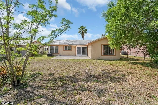 $179,900 | 2013 Clipper Terrace, LaBelle, FL 33935