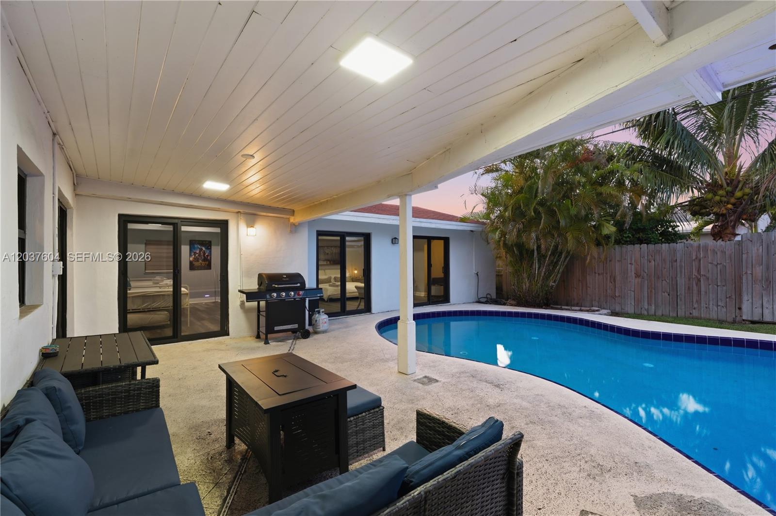 7395 Southwest 39th Street Miami, FL 33155 - Photo 41 of 48