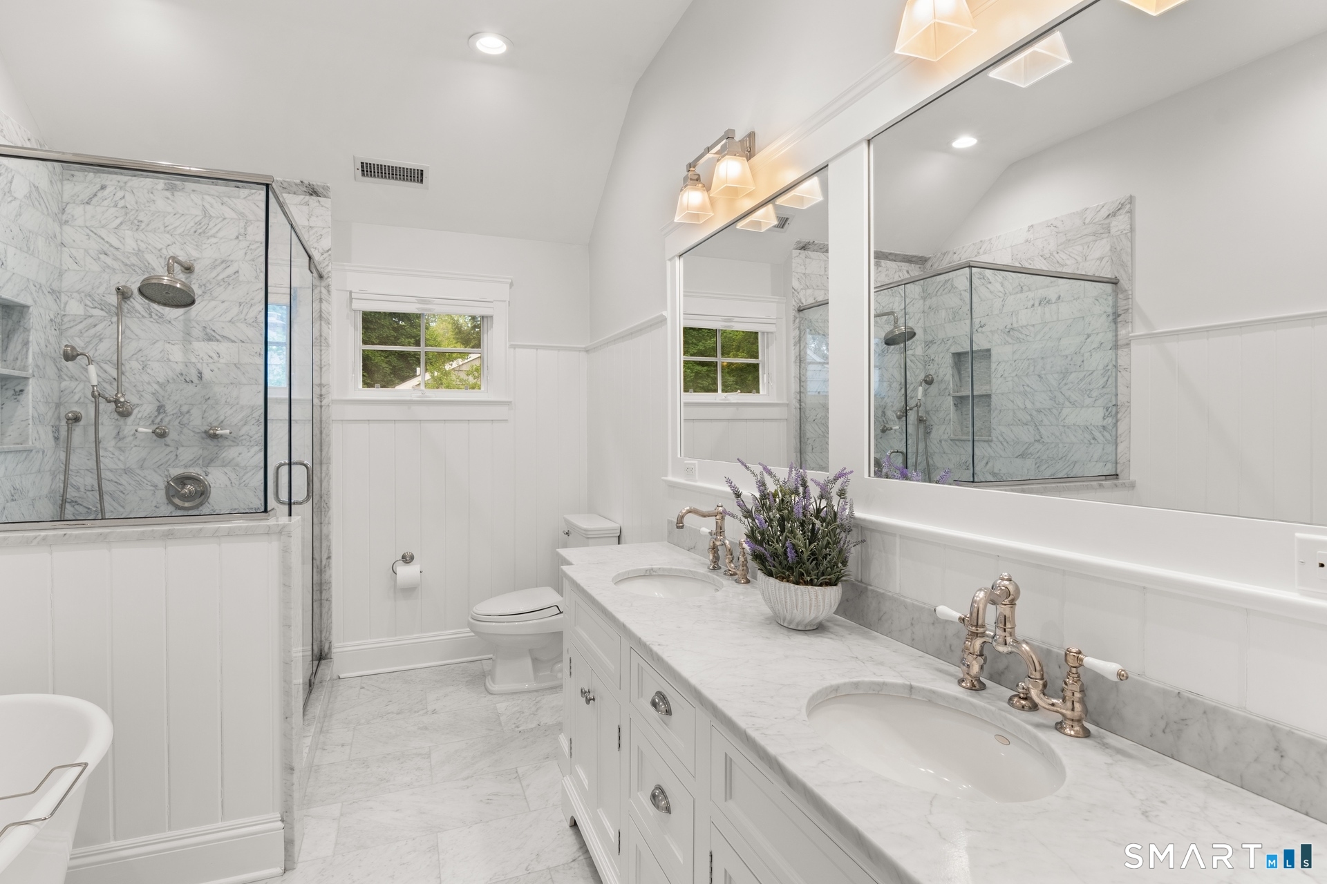 1644 Boston Post Road Darien, CT 06820 - Photo 24 of 40