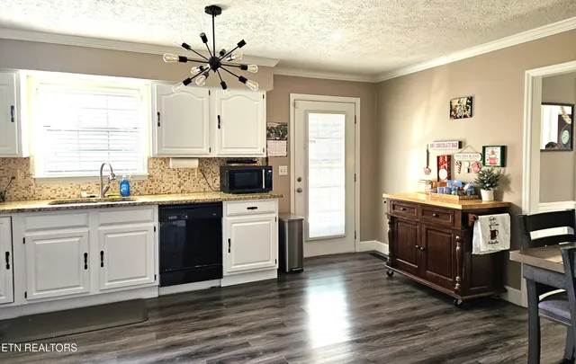 $417,000 | 113 Thacker Drive, La Follette, TN 37766