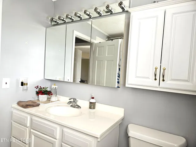 $417,000 | 113 Thacker Drive, La Follette, TN 37766