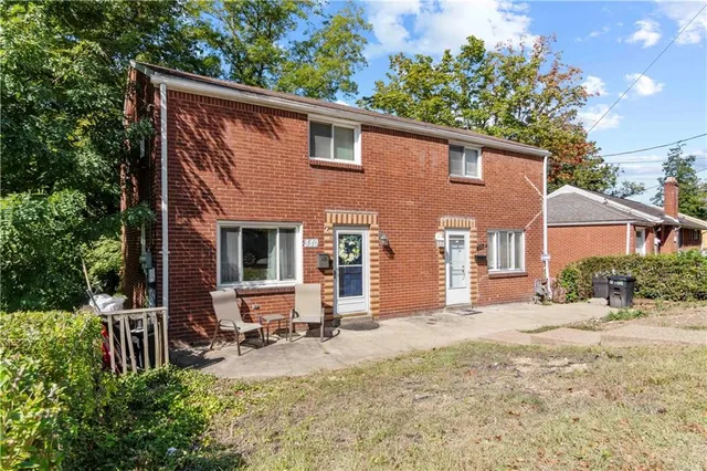 $99,000 | 320 Avenue A, Pittsburgh, PA 15221