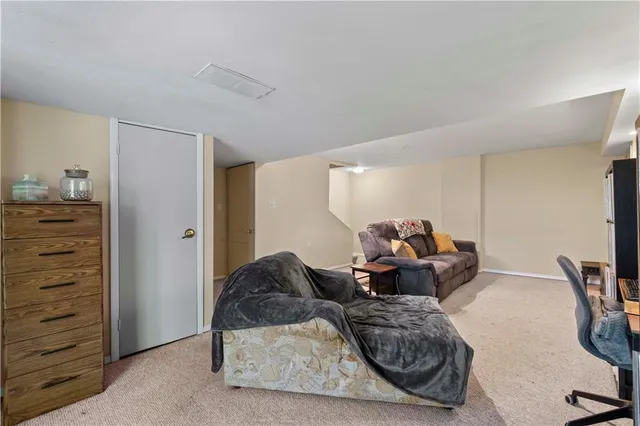 $99,000 | 320 Avenue A, Pittsburgh, PA 15221