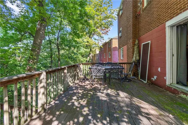 $99,000 | 320 Avenue A, Pittsburgh, PA 15221