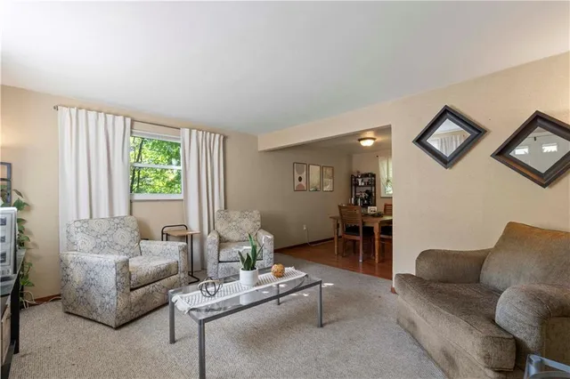 $99,000 | 320 Avenue A, Pittsburgh, PA 15221