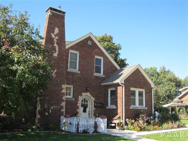 111 West Locust Street Canton, IL 61520 - Photo 3 of 36 Gallery Image 3