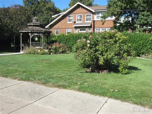 111 West Locust Street Canton, IL 61520 - Photo 7 of 36 Gallery Image 7
