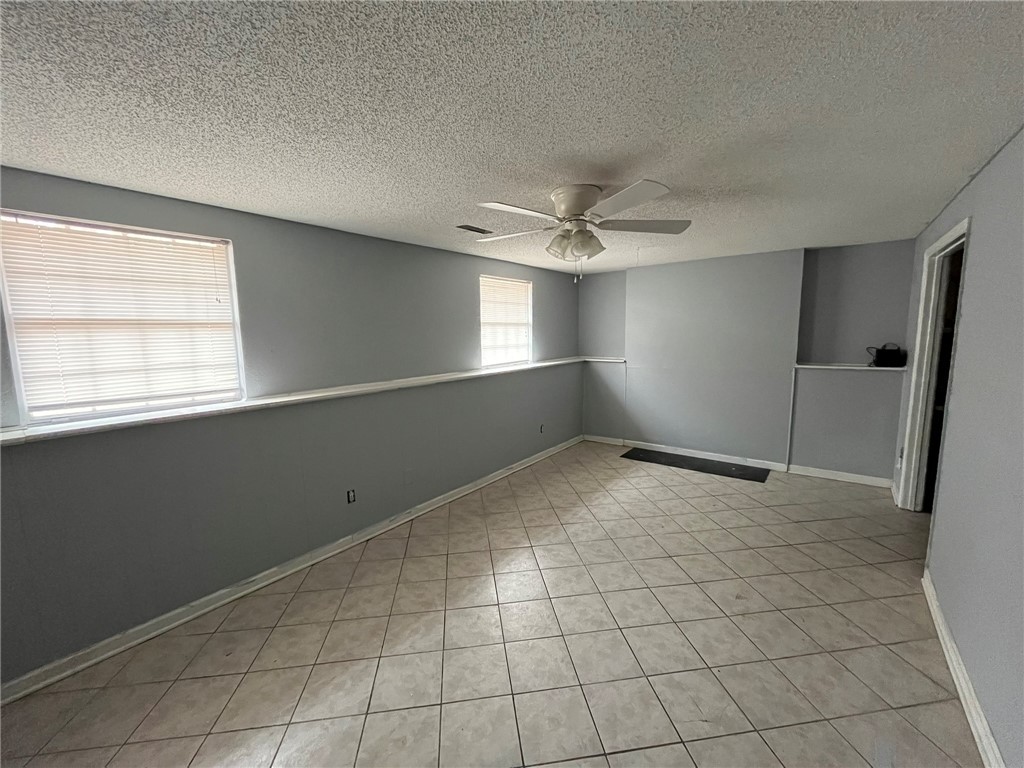 207 Woodspur Road Irmo, SC 29063 - Photo 10 of 11 flex space
