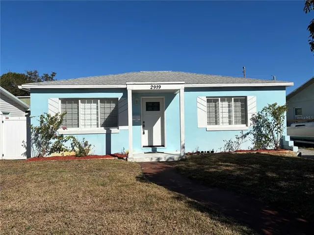 $2,300 | 2919 12th Avenue North, St. Petersburg, FL 33713