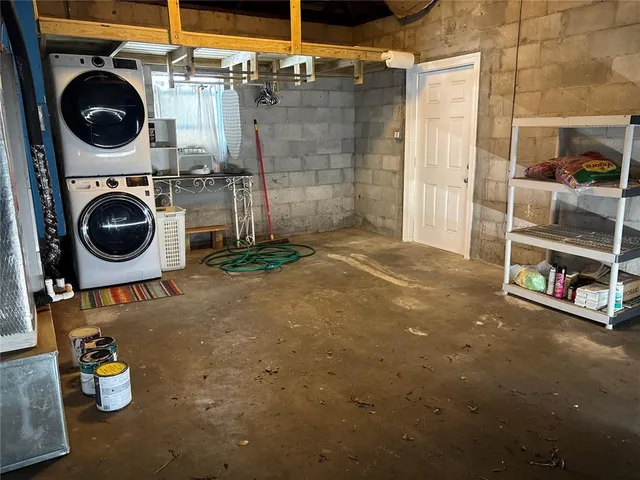 a view of a storage & utility room