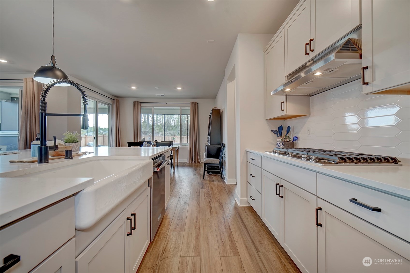 5566 Kinross Rd Port Orchard Southwest Port Orchard, WA 98367 - Photo 12 of 31 Gallery Image 12