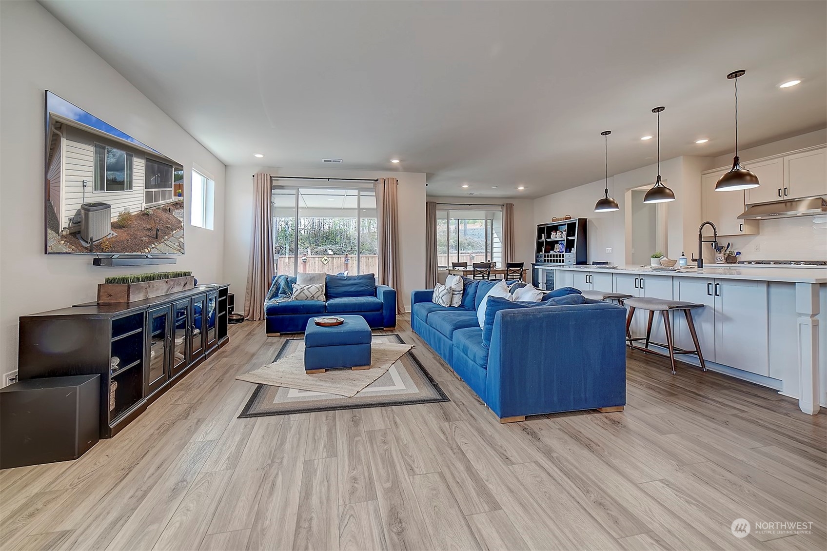 5566 Kinross Rd Port Orchard Southwest Port Orchard, WA 98367 - Photo 6 of 31 Gallery Image 6