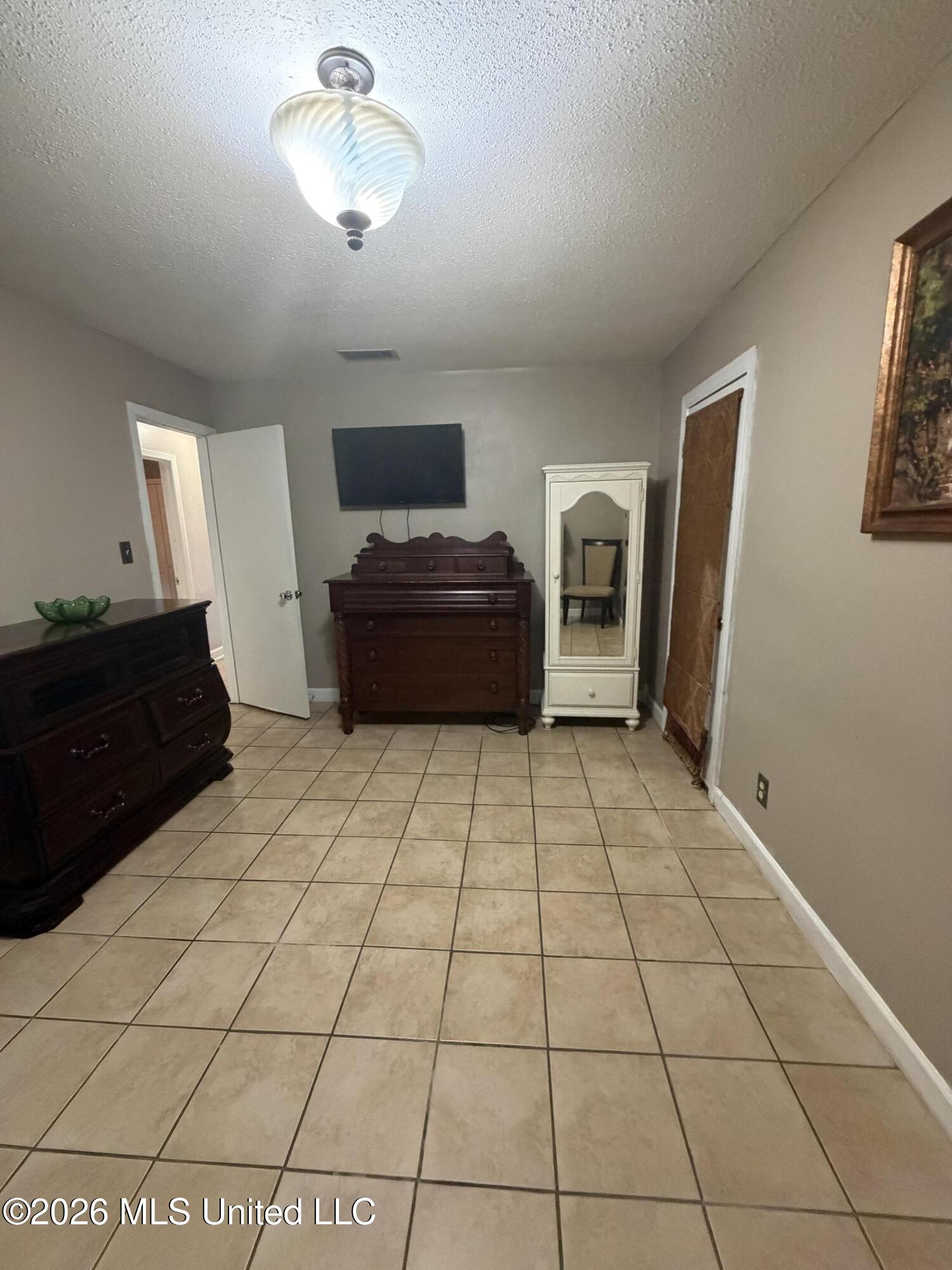 4000 Karen Street Moss Point, MS 39563 - Photo 12 of 15 IMG_5883