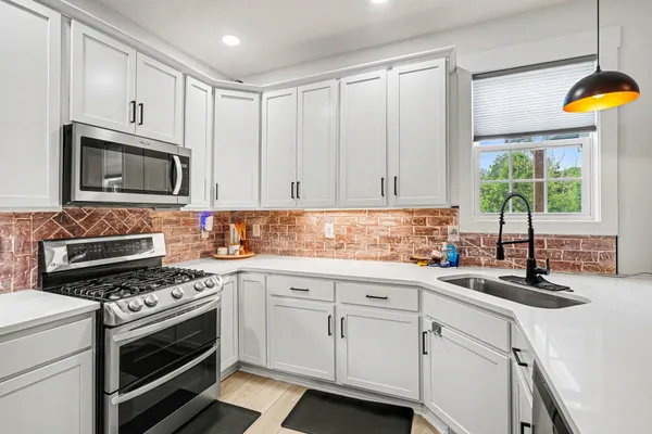 $497,900 | 801 Brooke Vly Trace, Clarksville, TN 37043