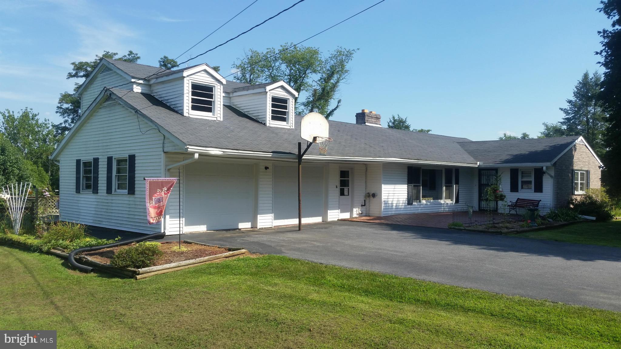 8605 Reichard Road Fairplay, MD 21733 - Photo 1 of 23 Exterior (Front)