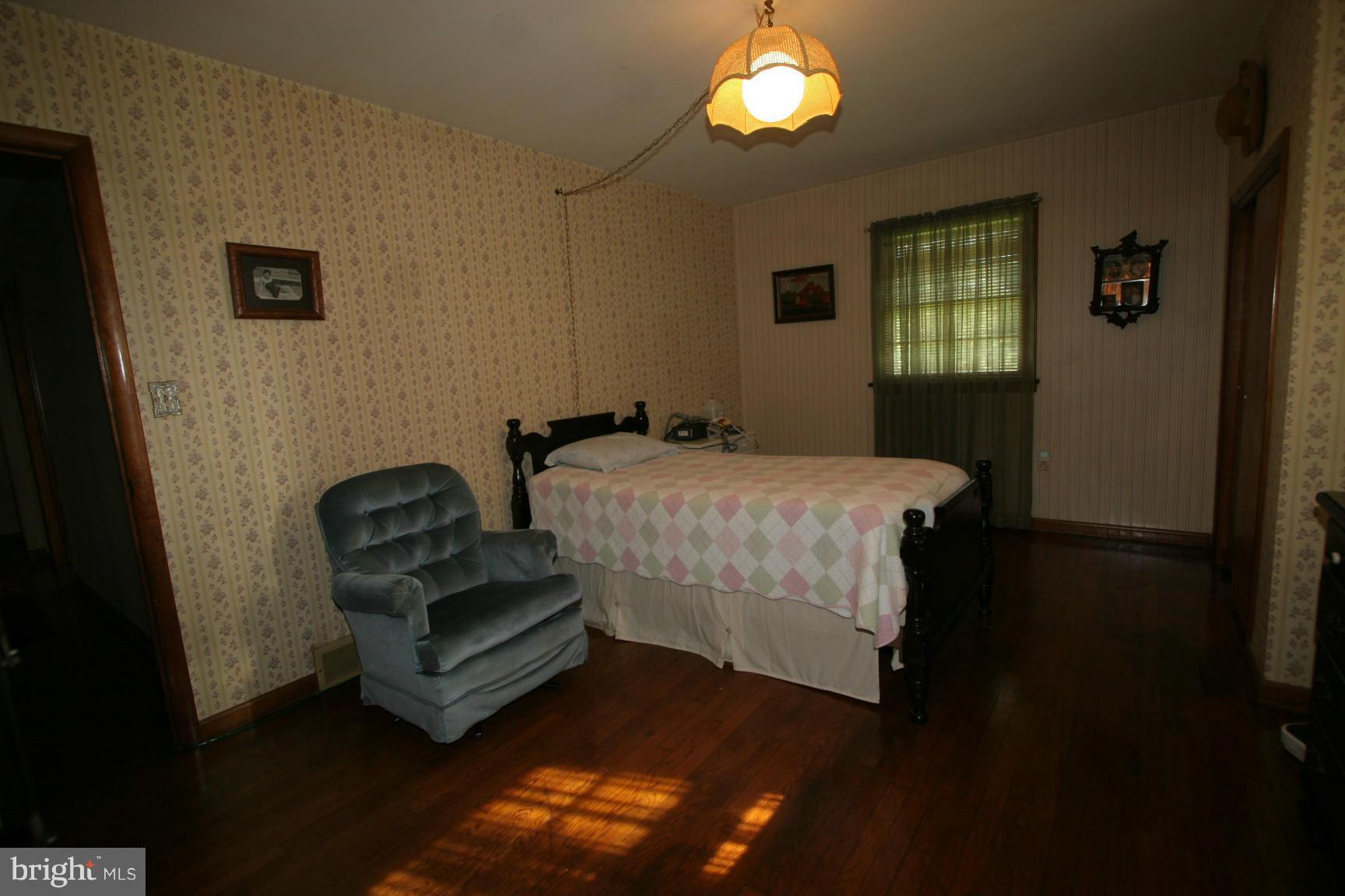8605 Reichard Road Fairplay, MD 21733 - Photo 9 of 23 Bedroom (Master)