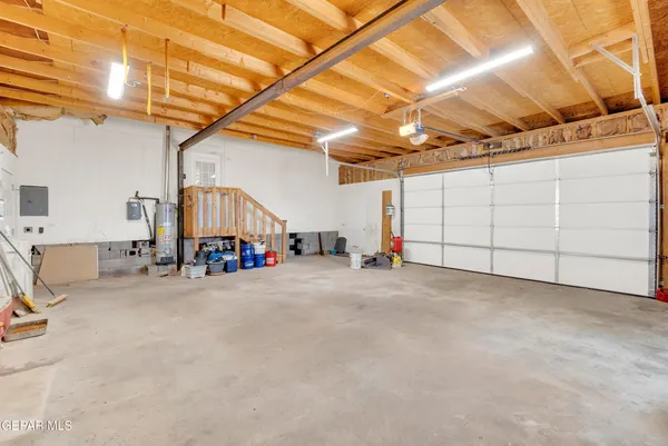 $269,950 | 55920 Highway 62, El Paso, TX 79938