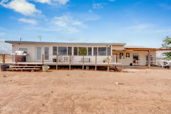 $269,950 | 55920 Highway 62, El Paso, TX 79938