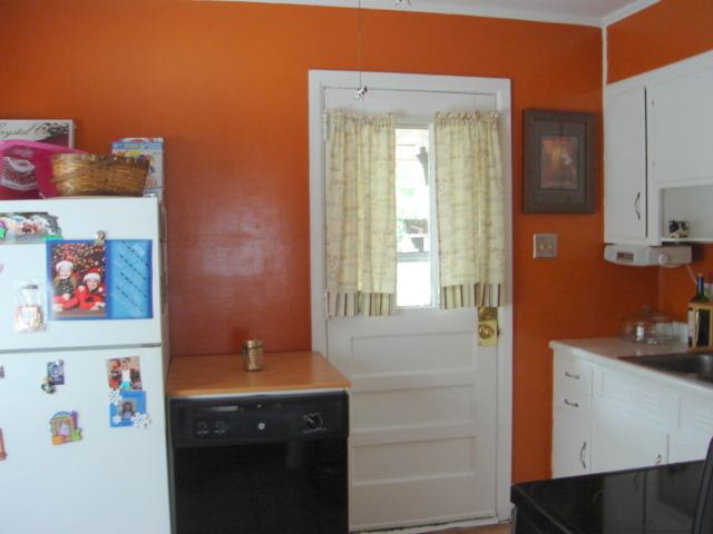 438 South Elm Street Pendleton, SC 29670 - Photo 6 of 12