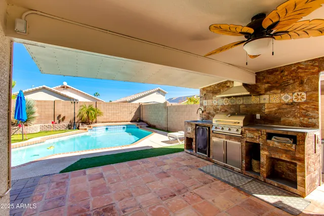 $460,000 | 3612 West Questa Drive, Glendale, AZ 85310