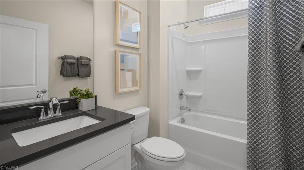 1684 Abberly Place Graham, NC 27253 - Photo 28 of 32