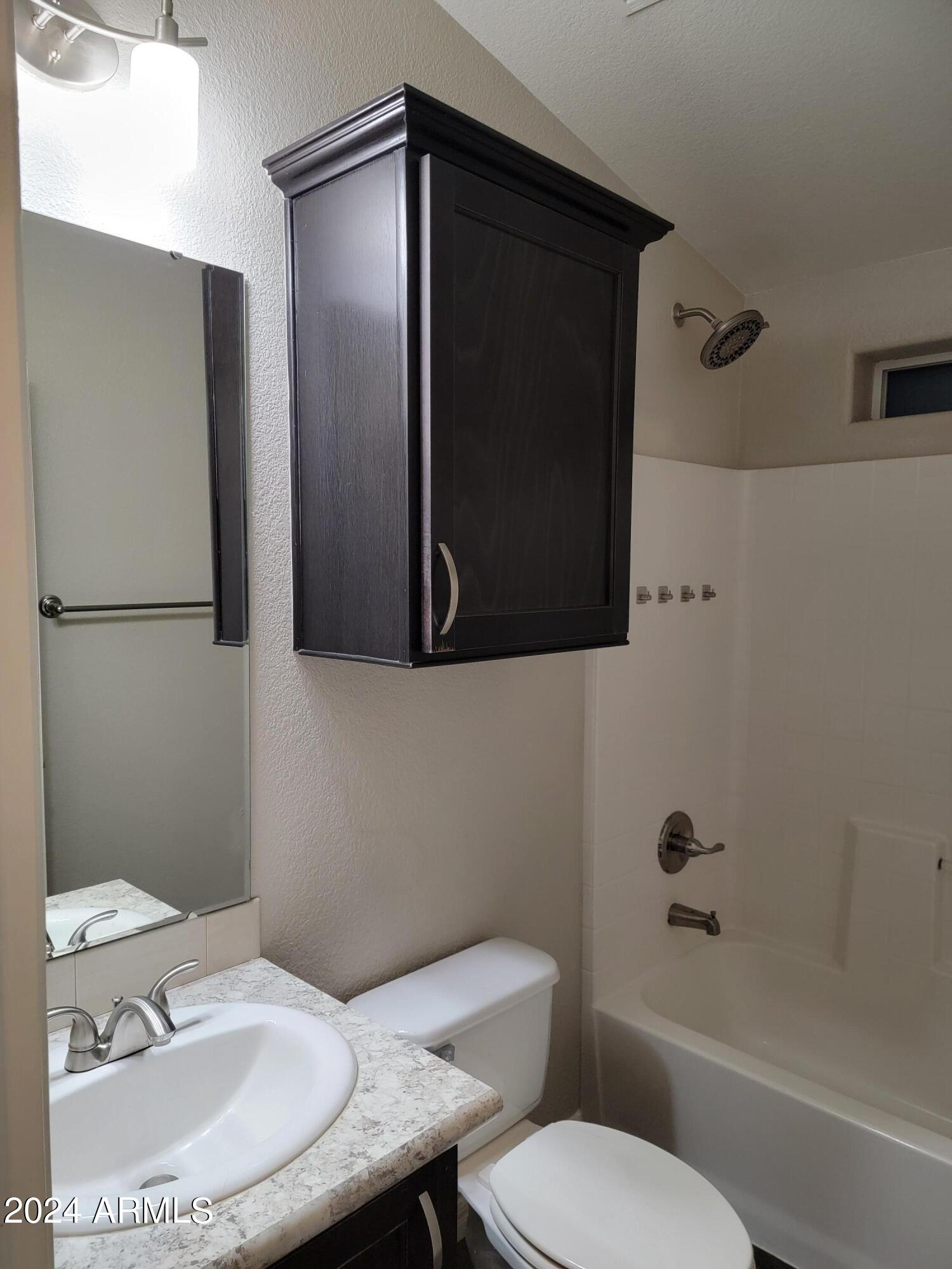 400 West Baseline Road, Unit 315 Tempe, AZ 85283 - Photo 31 of 34 20240306_184125