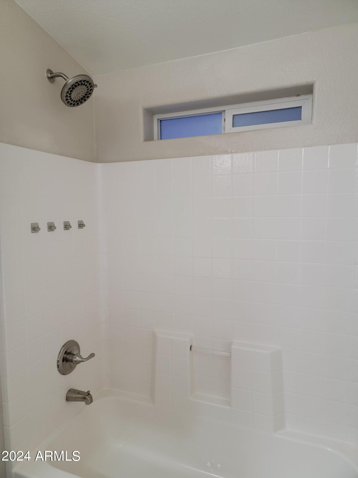 400 West Baseline Road, Unit 315 Tempe, AZ 85283 - Photo 32 of 34 20240306_183212 - Copy