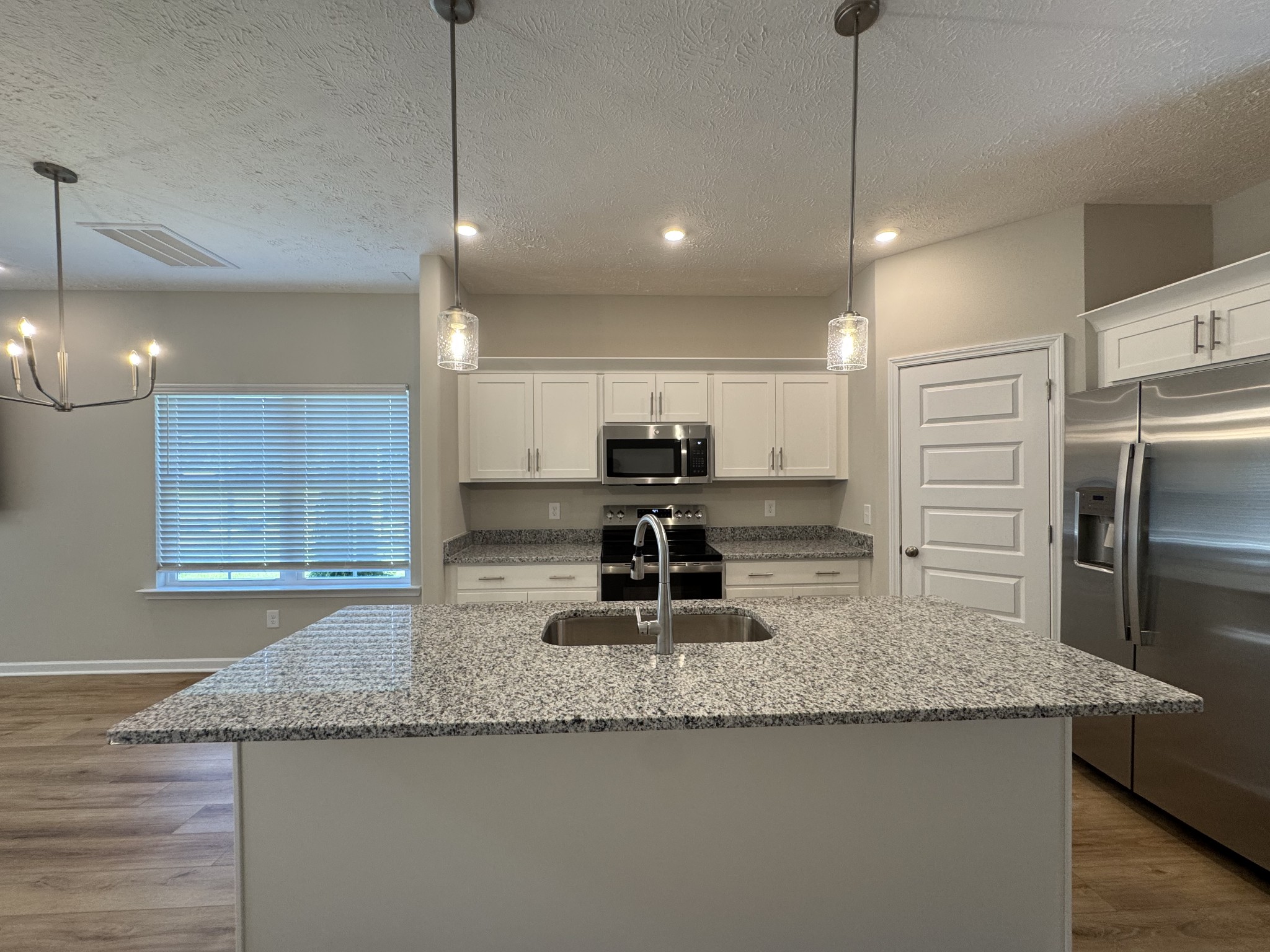 27 Laurel View Street Manchester, TN 37355 - Photo 4 of 17