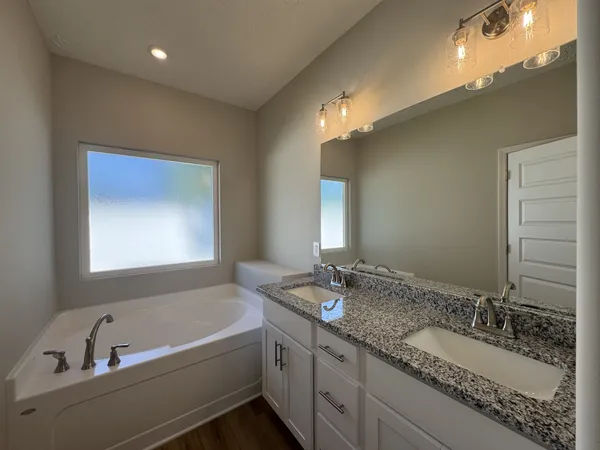 $449,900 | 27 Laurel View Street, Manchester, TN 37355