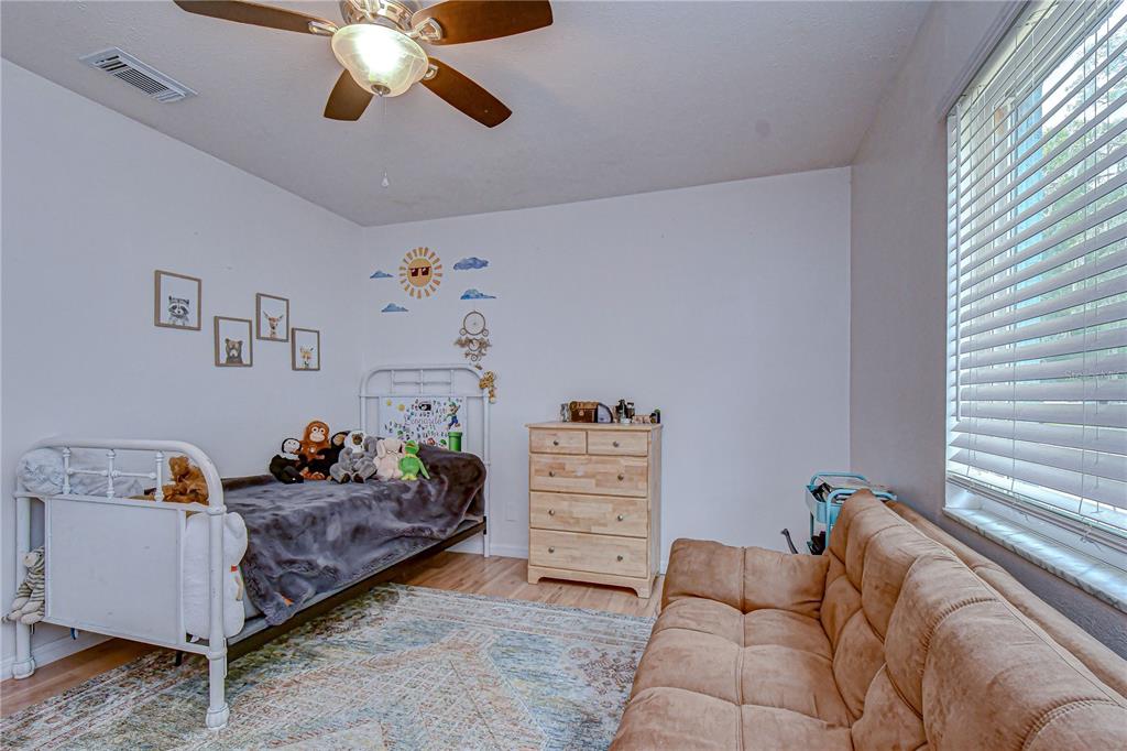1419 Seffner Valrico Road Valrico, FL 33594 - Photo 22 of 32 Gallery Image 22