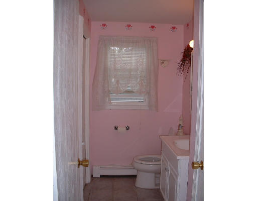 38 Plainfield Road Marshfield, MA 02050 - Photo 15 of 21 Gallery Image 15