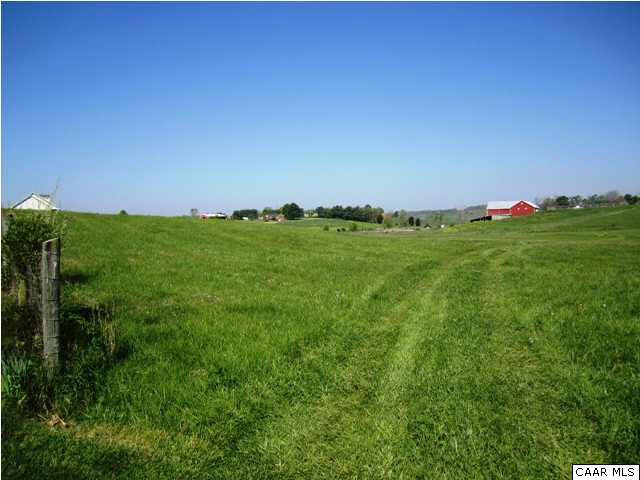 Entry School Road Fishersville, VA 22939 - Photo 5 of 15 a yard with lots of green space and a houses