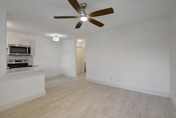 $1,650 | 525 South Broadway, Unit D, Lantana, FL 33462